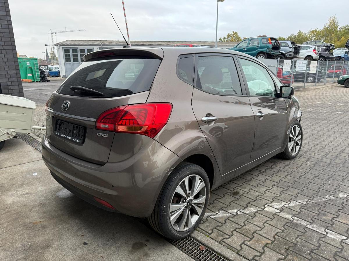 Kia Venga YN original Außenspiegel rechts klappbar Facelift D5 Sand Track BJ16